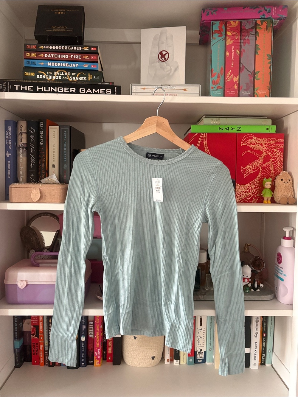 BNWT the gap size XS petite powder blue pointelle top